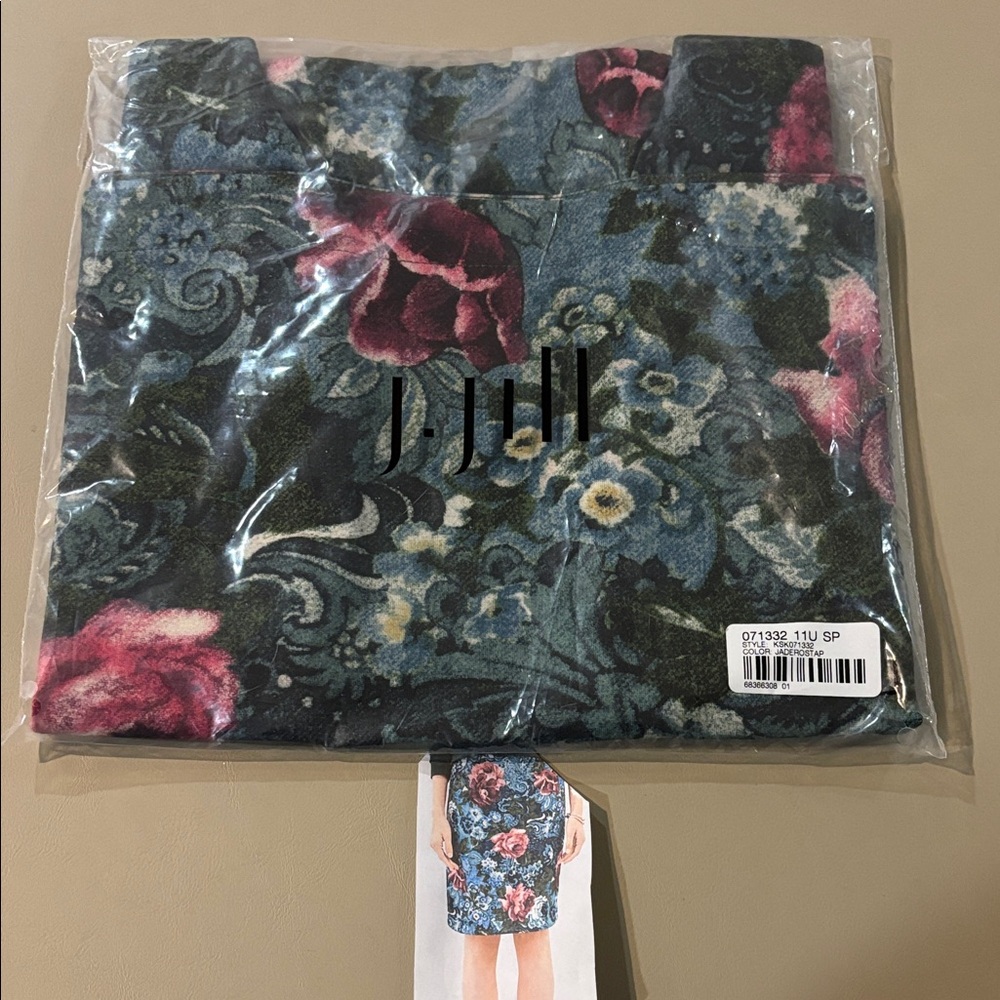 J. Jill Vibrant Floral Ponte Fabric Skirt NWT Size SP